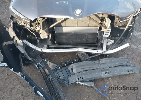 2024 BMW 530I xDrive z USA, uszkodzony, nr VIN WBA53FJ07RCS70432